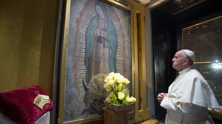 Papa Francisco em visita ao Santuário Mariano de Nossa Senhora de Guadalupe, no México (2017) | Foto: Vatican Media