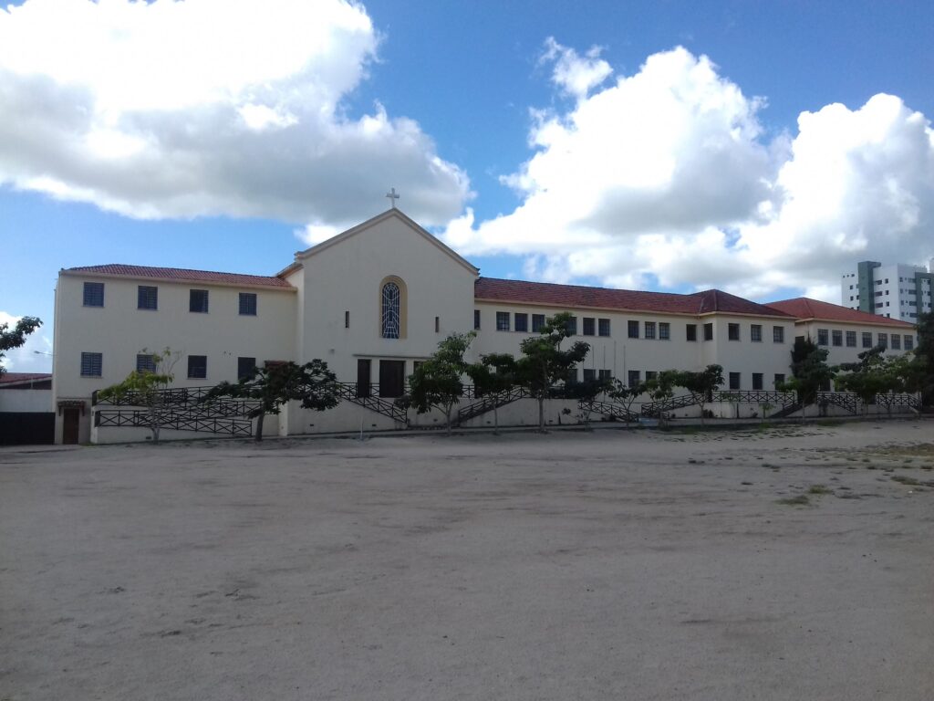 Religião  Campina Grande possui sede de único seminário Hare
